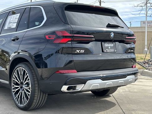 New 2026 BMW X5 xDrive40i w/ Executive Package image 5