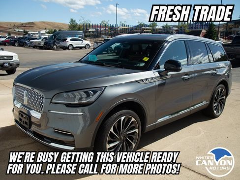 Used 2023 Lincoln Aviator Reserve w/ Equipment Group 201A AWD/4WD image 2