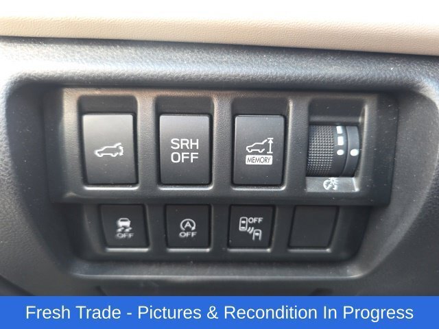 Used 2023 Subaru Forester Limited AWD/4WD image 20