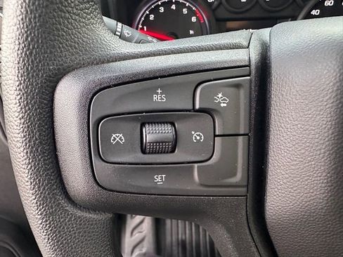 Certified 2025 Chevrolet Silverado 1500 W/T w/ WT Value Package image 28