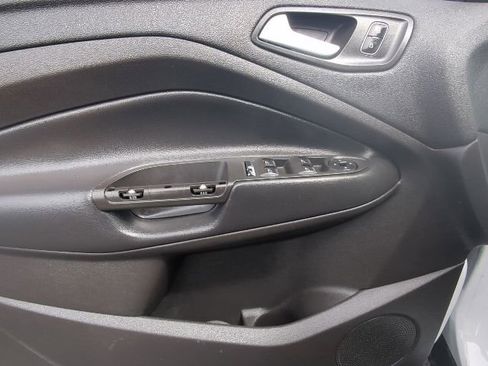 Used 2019 Ford Escape SE AWD/4WD image 26