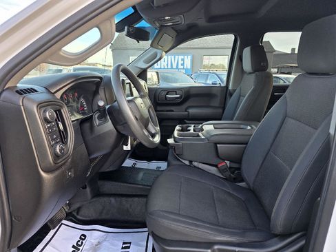 Used 2019 Chevrolet Silverado 1500 W/T w/ WT Convenience Package image 9