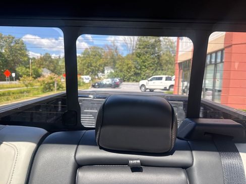 New 2025 Ford F150 Lightning Platinum image 27