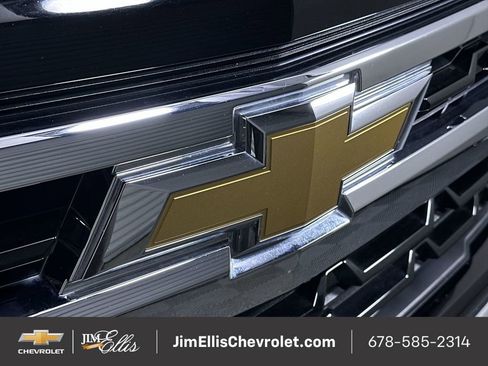 Certified 2025 Chevrolet Silverado 1500 LT image 31