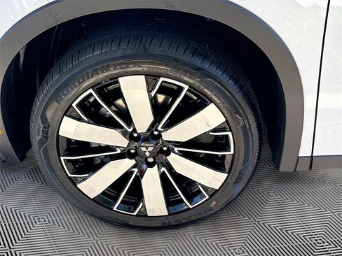 New 2026 Mitsubishi Outlander SE image 34