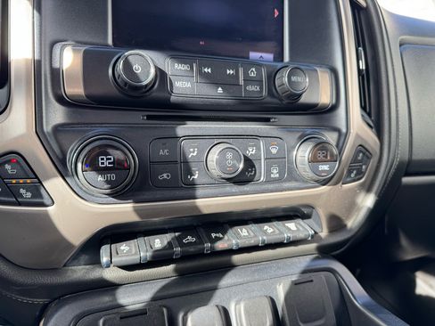 Used 2016 GMC Sierra 2500 Denali w/ Duramax Plus Package image 28