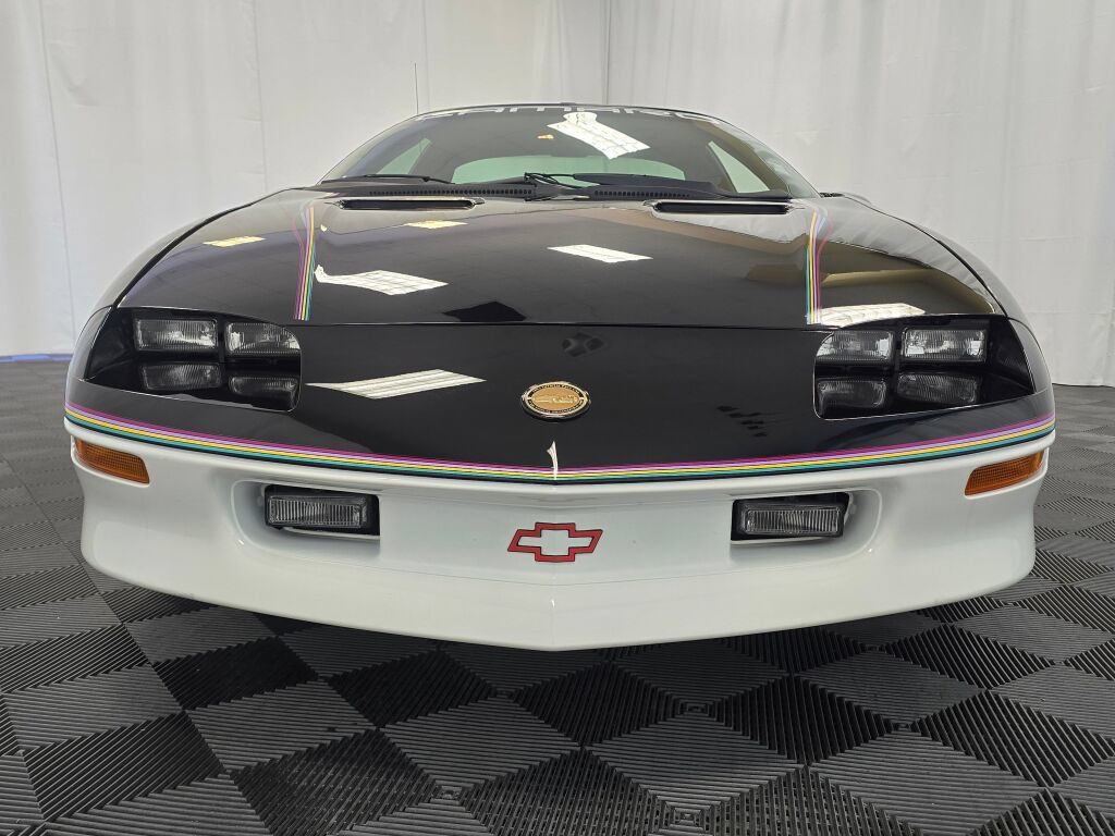 Used 1993 Chevrolet Camaro Z28 RWD image 8