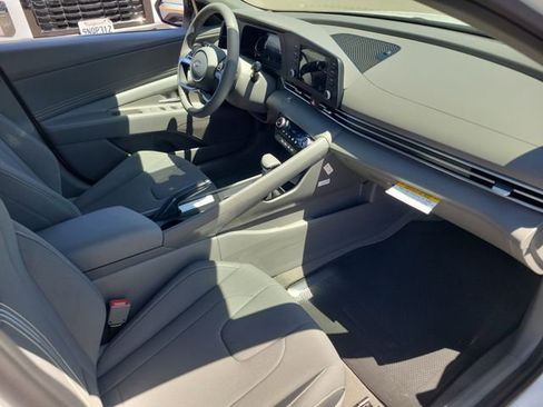New 2026 Hyundai Elantra Sport FWD image 19
