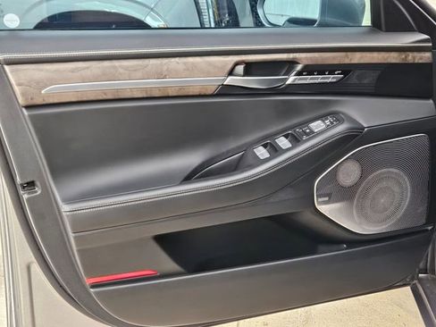 Used 2021 Genesis G90 5.0 Ultimate image 22