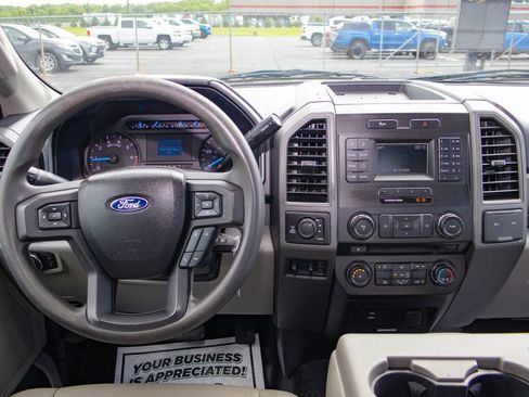 Used 2017 Ford F350 XL AWD/4WD image 17