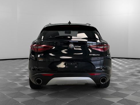 Used 2019 Alfa Romeo Stelvio Ti Sport w/ Quick Order Package 22S Sport AWD/4WD image 7