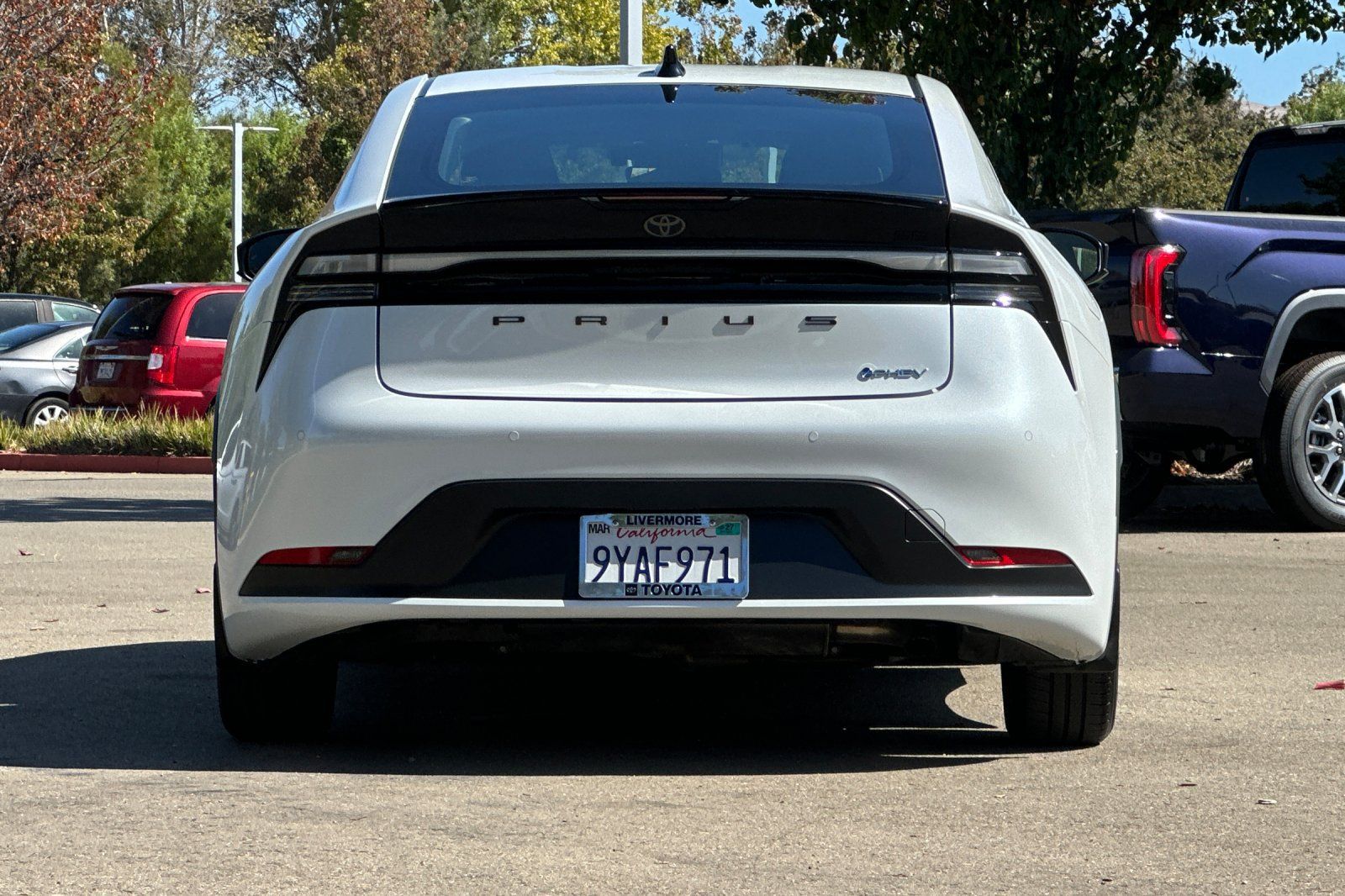 Certified 2026 Toyota Prius Plug-In Hybrid FWD image 5