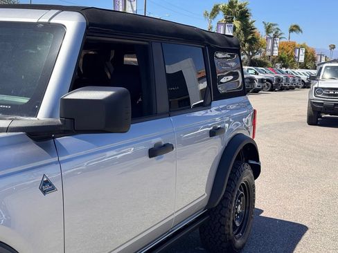 Certified 2023 Ford Bronco Black Diamond AWD/4WD image 9