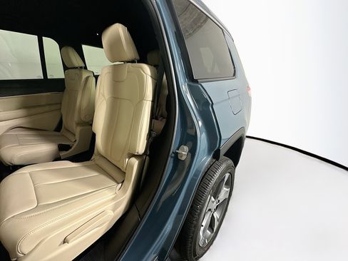 Used 2026 Jeep Grand Cherokee L Limited RWD image 26