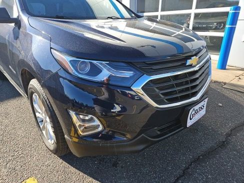 Used 2020 Chevrolet Equinox LS image 10