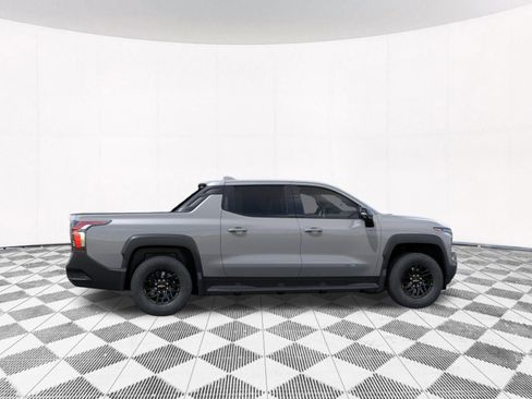 New 2025 Chevrolet Silverado EV LT image 13
