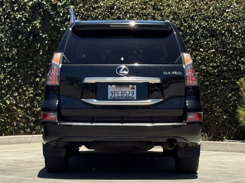 Certified 2022 Lexus GX 460 Premium AWD/4WD image 12