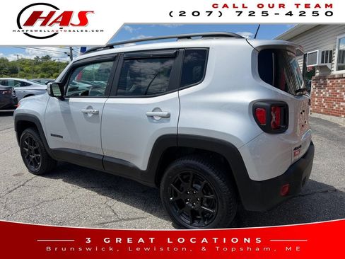 Used 2020 Jeep Renegade Altitude AWD/4WD image 4