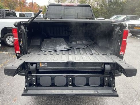 Used 2025 Chevrolet Silverado 2500 ZR2 w/ ZR2 Bison Edition image 32