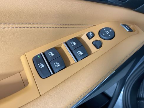 New 2026 BMW X5 sDrive40i image 21