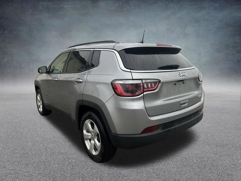 Used 2018 Jeep Compass Latitude w/ Popular Equipment Group image 3