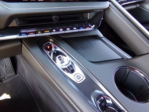 Used 2026 Chevrolet Corvette Stingray Preferred Cpe w/ Z51 Performance Package RWD image 20