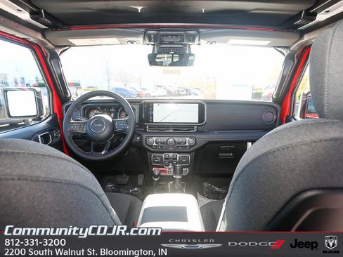 New 2026 Jeep Wrangler Unlimited Rubicon w/ Technology Group image 22