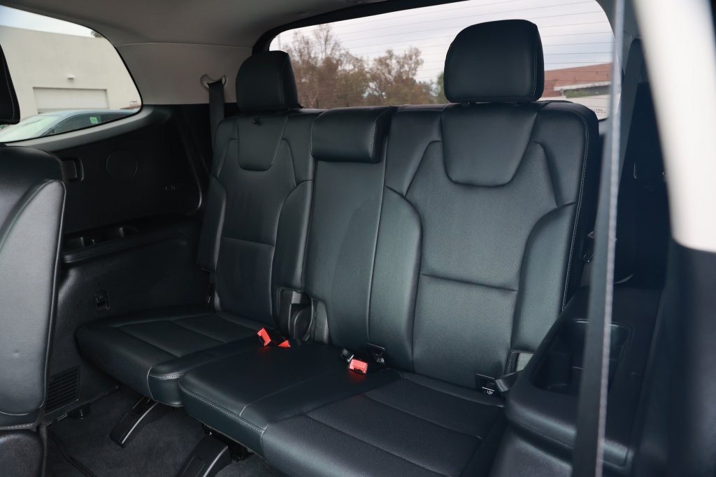 Used 2025 Kia Telluride EX w/ EX Captain's Chair Package FWD image 38