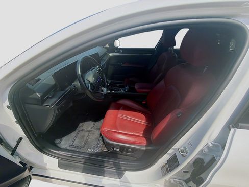 Used 2025 Kia K5 GT-Line w/ GT-Line Premium Package FWD image 19