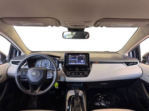 Used 2020 Toyota Corolla LE w/ Carpet Mat Package (TMS) FWD image 10