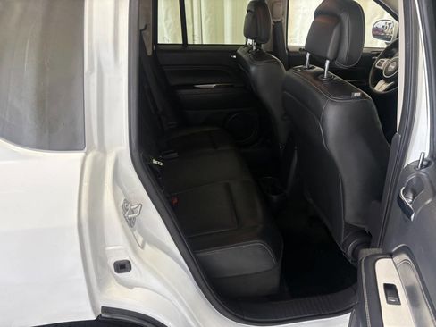 Used 2017 Jeep Compass High Altitude image 23