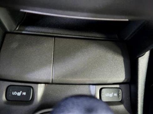 Used 2011 Honda Accord SE image 16