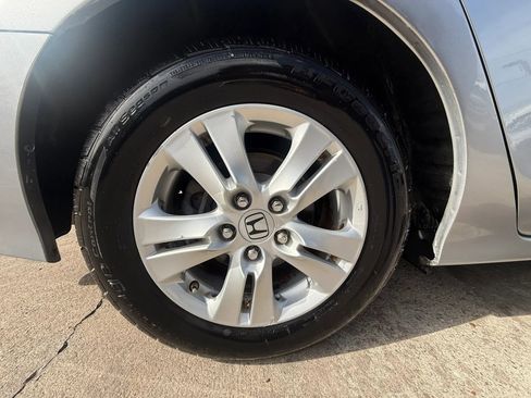 Used 2009 Honda Accord LX-P image 23