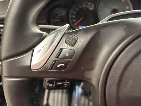 Used 2014 Porsche Panamera 4S Executive AWD/4WD image 19