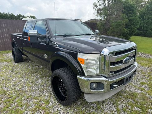 Used 2011 Ford F350 Lariat w/ Lariat Ultimate Pkg AWD/4WD image 4