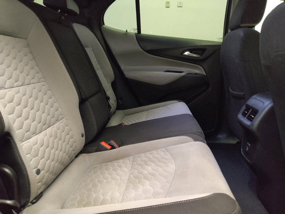 Used 2019 Chevrolet Equinox LS w/ LS Convenience Package FWD image 19