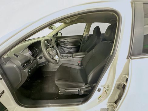 Used 2022 Nissan Sentra S FWD image 13