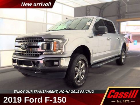 Used 2019 Ford F150 XLT w/ Equipment Group 302A Luxury AWD/4WD image 1