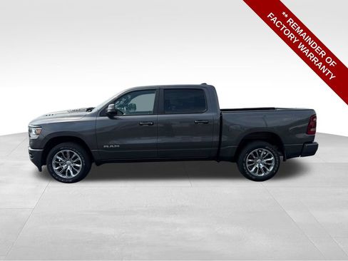 Used 2023 RAM 1500 Laramie AWD/4WD image 2