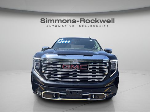 Used 2024 GMC Sierra 1500 Denali w/ Denali Reserve Package AWD/4WD image 6