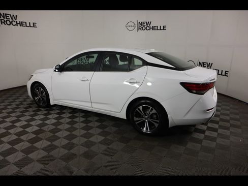 Certified 2022 Nissan Sentra SV w/ Trunk Package image 7