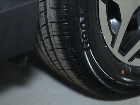 Used 2019 Subaru Forester Premium image 41