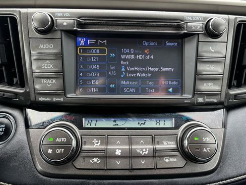 Used 2013 Toyota RAV4 Limited image 26