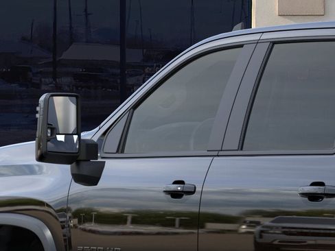 New 2026 Chevrolet Silverado 2500 ZR2 AWD/4WD image 36