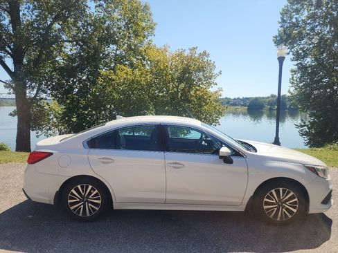 Used 2019 Subaru Legacy 2.5i Premium w/ Popular Package #2A image 6