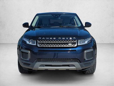 Used 2017 Land Rover Range Rover Evoque SE image 2