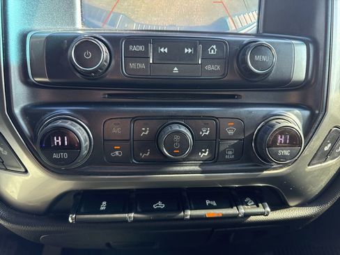 Used 2019 Chevrolet Silverado 1500 LT w/ All Star Edition image 20