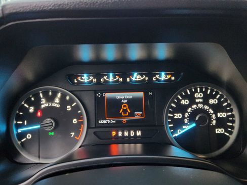 Used 2020 Ford F150 XLT w/ Equipment Group 302A Luxury image 9