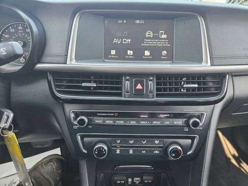 Used 2018 Kia Optima S FWD image 26