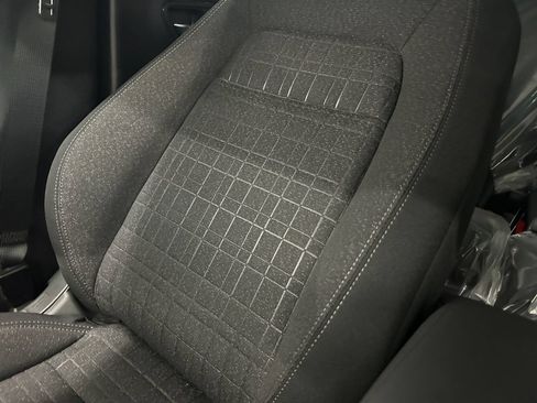 New 2027 Honda HR-V LX image 25